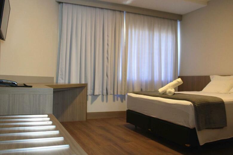 Florian�polis Palace Hotel