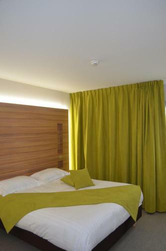 Brit Hotel Saint Brieuc Pl�rin