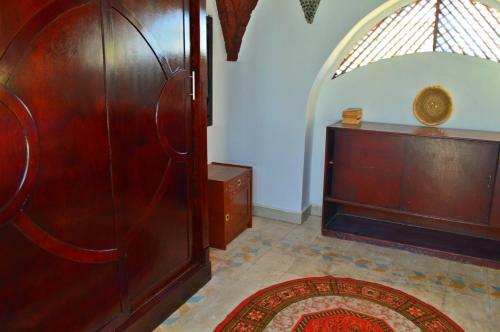Farida Apartments
