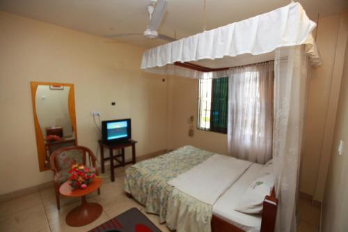 Jambo Village Hotel