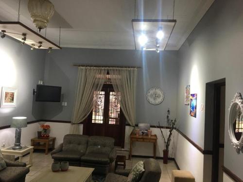Hostal Desert Inn
