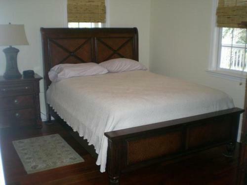 308 E Ashley-the Porch House