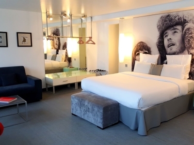 Hotel Kube