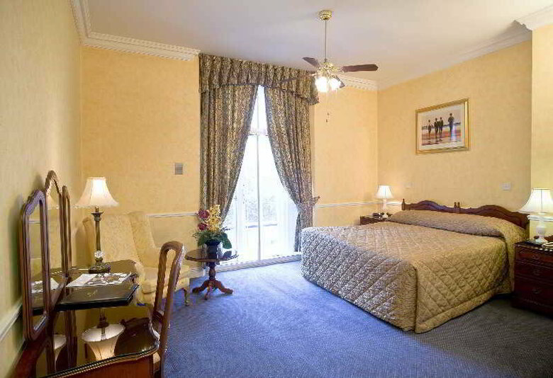 Hotel Harrington Hall