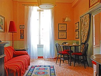 Poggio Imperiale Apartments
