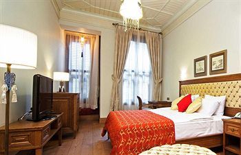 Celine Hotel