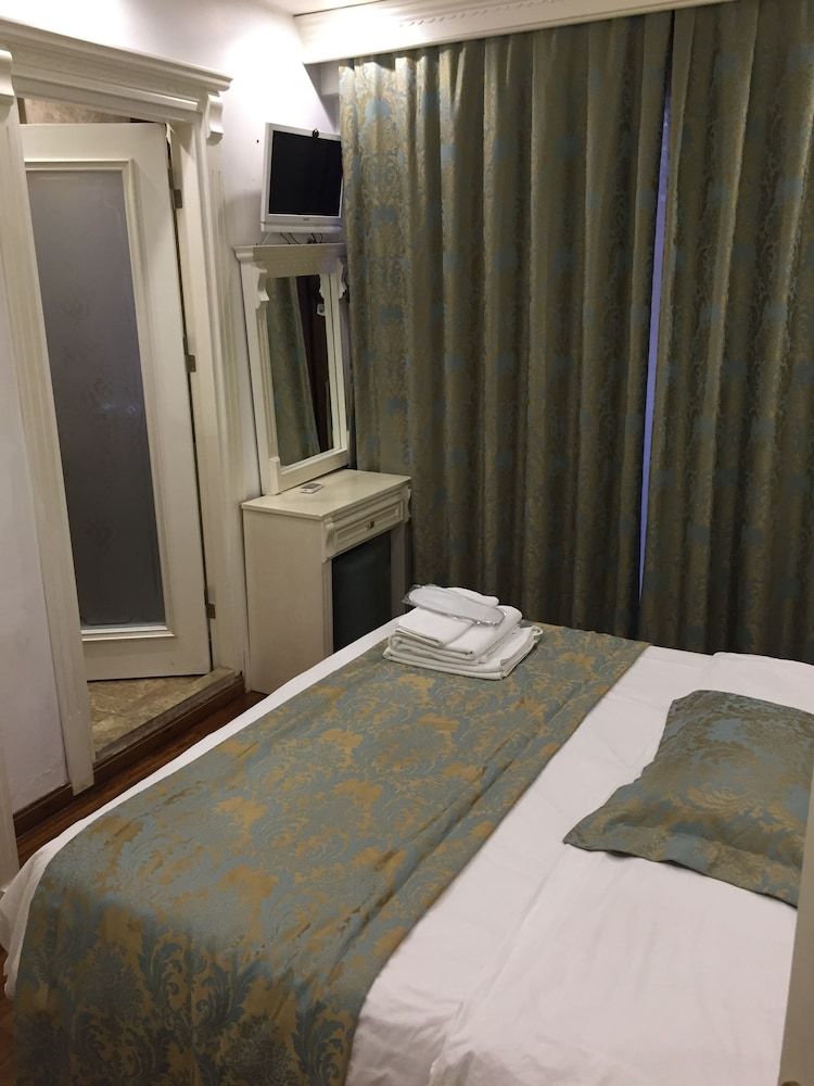 Hotel La Petite Maison