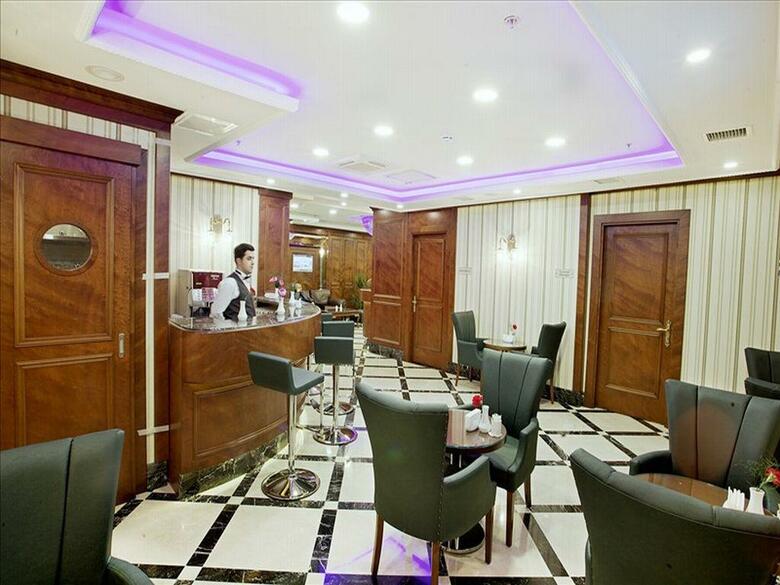 Alpinn Hotel
