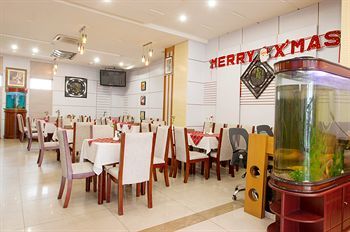 Ha Hien Signature Hotel