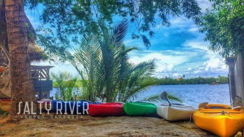 Hotel Salty River Resort