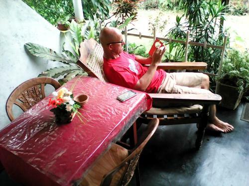 Hostal Lotus Inn Tourist Resort