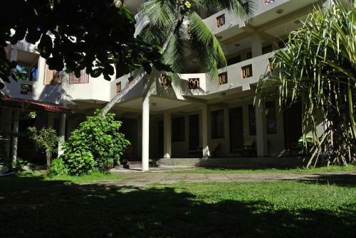 Surf Lanka Hotel