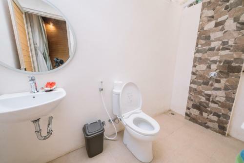 Hostal La Maison Du Bonheur Bersila