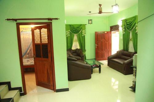 Hostal Veranda Guest Home