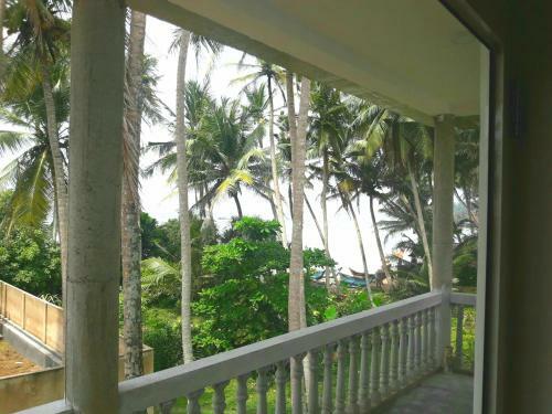 Hostal Sunray Rest - Beach View Homestay