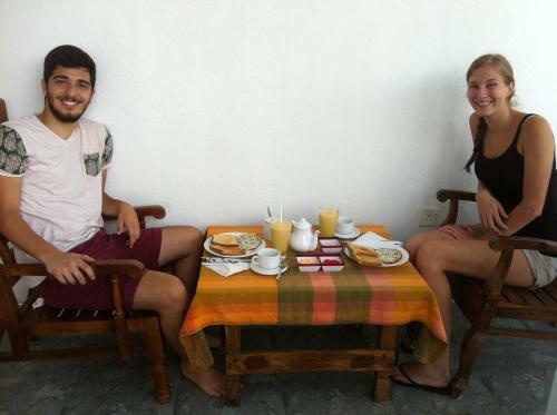 Hostal Friends Guesthouse