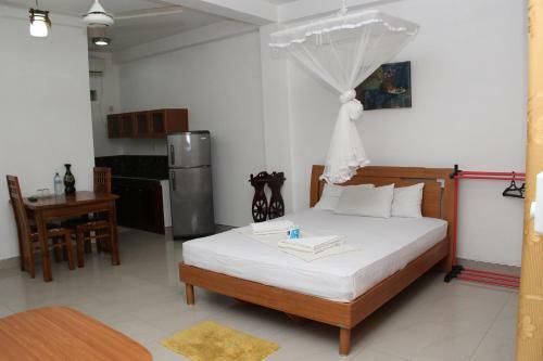 Hostal Shanith Guesthouse