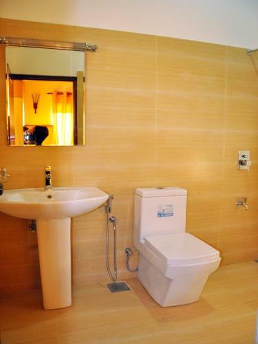 Hotel New Tour Inn