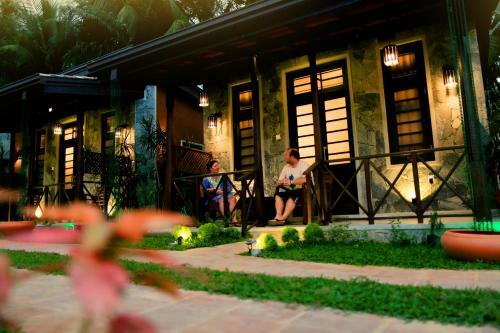 Villa Pinnawala & Restaurant