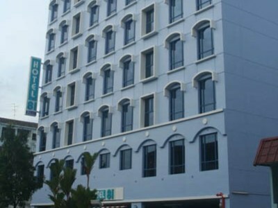 Hotel 81 Palace