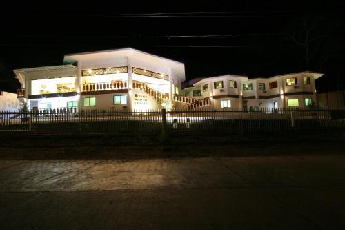 Hotel Coron Hilltop View Resort