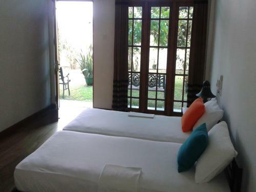 Serene Park Hotel