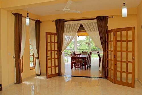 Hotel Bluewater Beach Resort