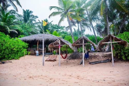 Hotel Shehani Beach Bungalow