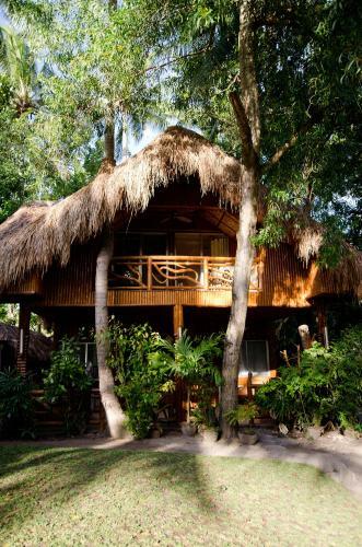 Hotel Mike's Dauin Dive Resort