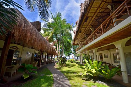 Hotel Mike's Dauin Dive Resort