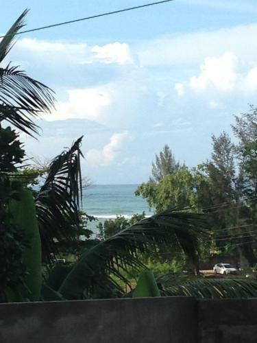 Hostal Holiday Inn Unawatuna
