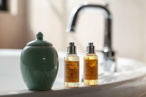 Tea Boutique Hotel West Lake