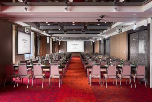 Hotel Courtyard By Marriott Taipei