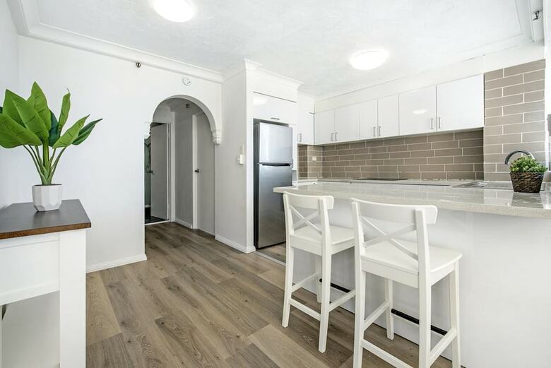 Hotel Beachcomber Surfers Paradise