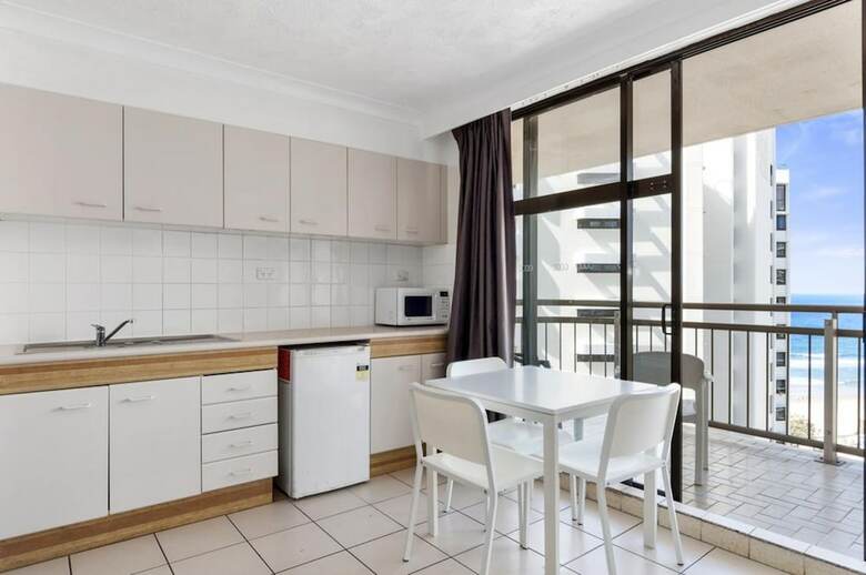 Hotel Beachcomber Surfers Paradise