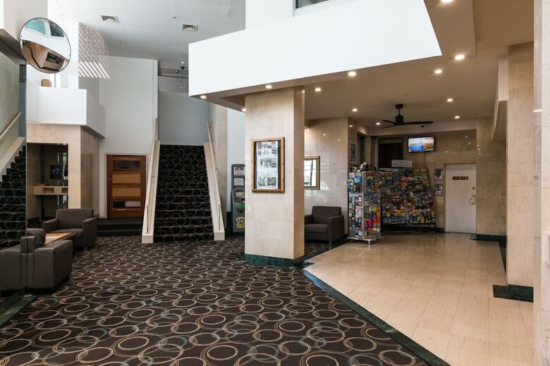 Hotel Beachcomber Surfers Paradise