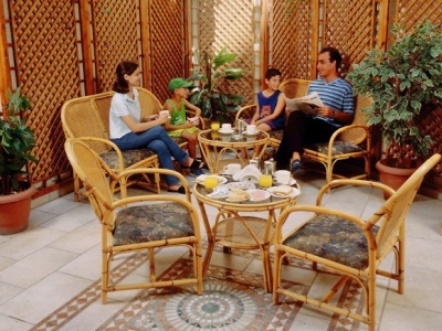 Hotel Apartments Petrou Bros