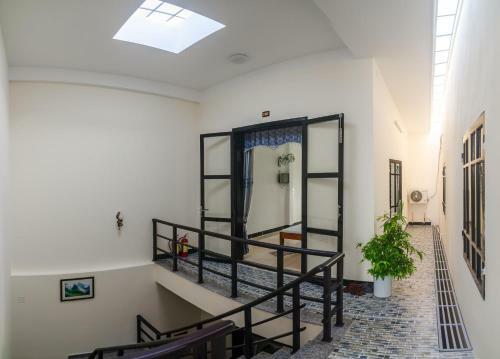Little Leo Homestay And Hostel