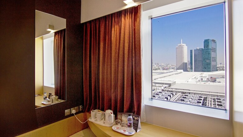 Hotel Ibis One Central