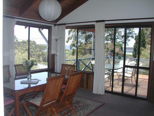 Villa Rainbow House