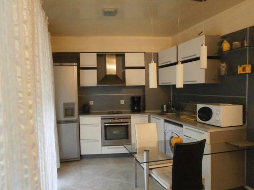Kiril I Metodii Square Apartment