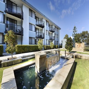 Hotel Waterside Apartments (1 Bdrm)