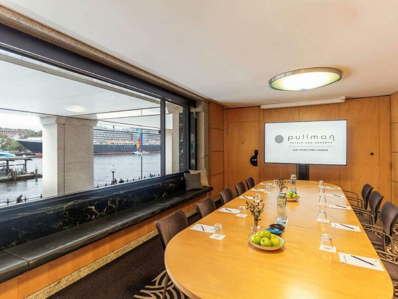 Hotel Quay Grand Suites Sydney