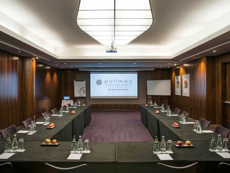 Hotel Quay Grand Suites Sydney