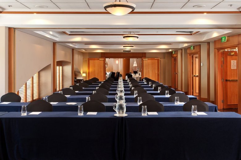 Hotel Radisson Suites (estudio)