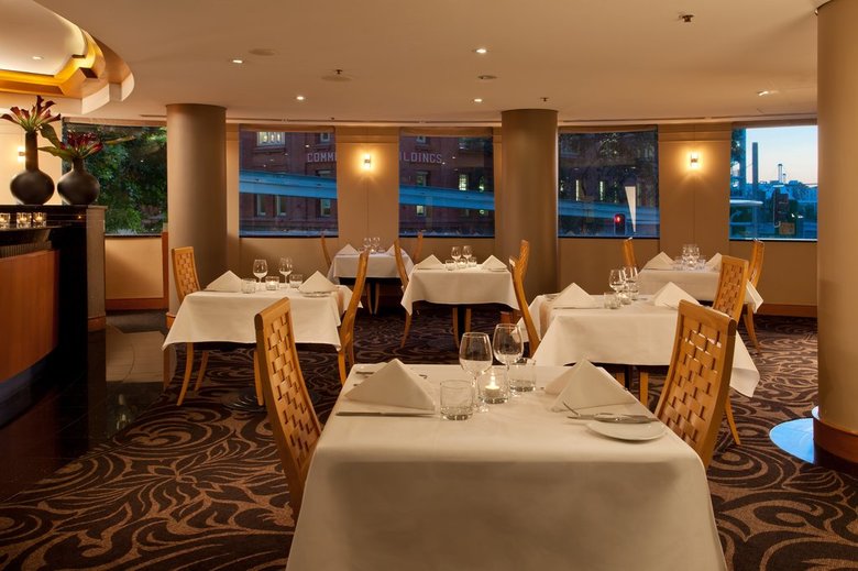 Hotel Radisson Suites (estudio)