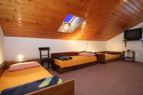 Hostal Apartment Mali Losinj 2496a
