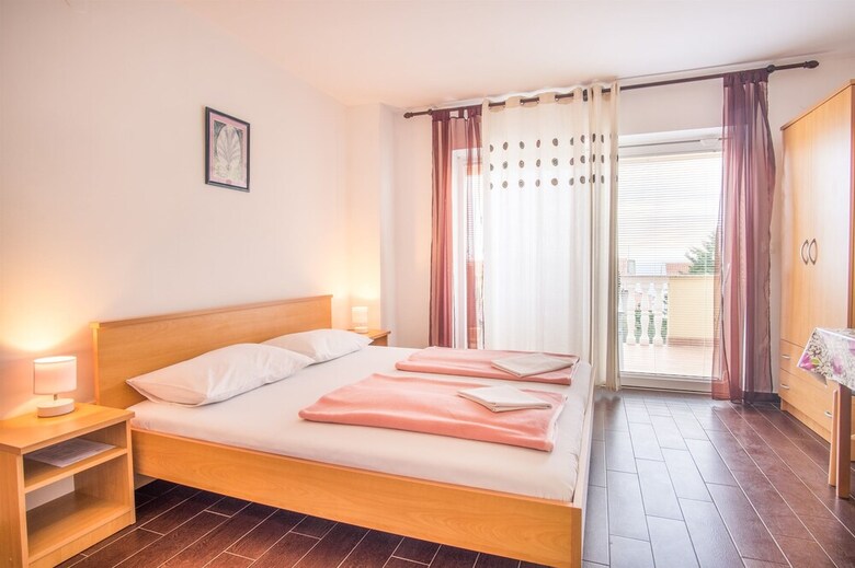 Apartments Rajko