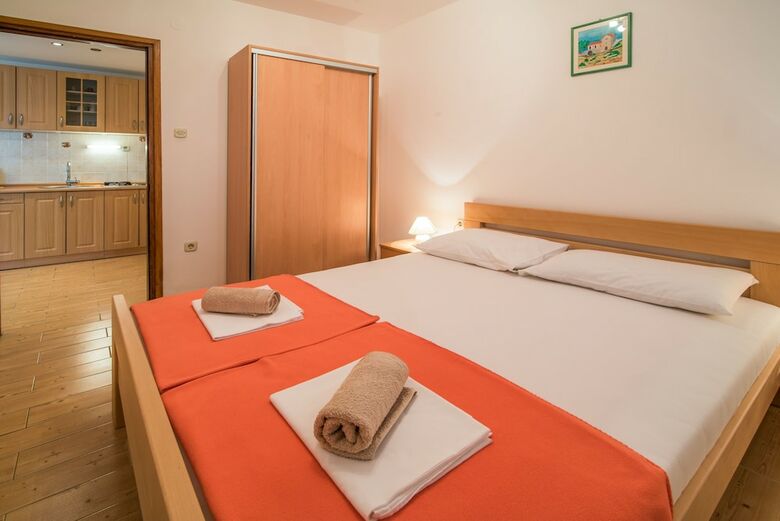 Apartments Rajko