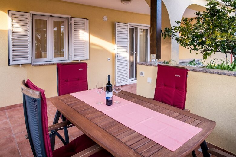 Apartments Rajko